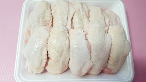 鶏手羽先の塩焼きレシピ お肌つるつるコラーゲンたっぷり アラフォーオヤジの簡単素人料理